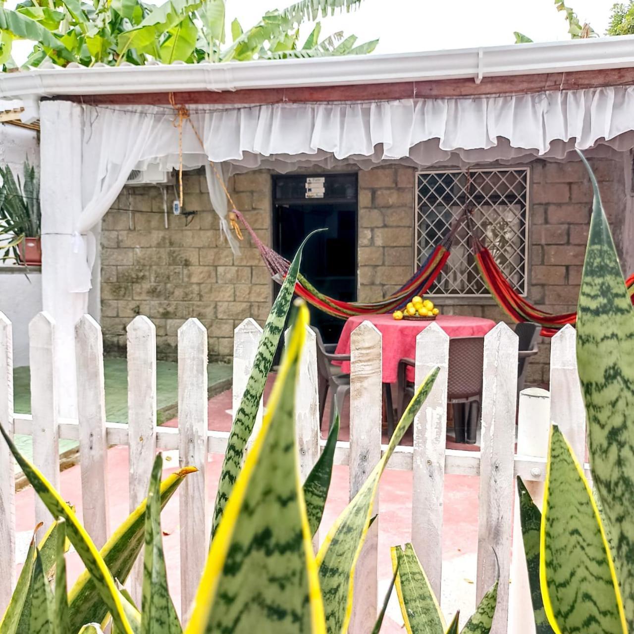 Hostal Corales Tolú 외부 사진